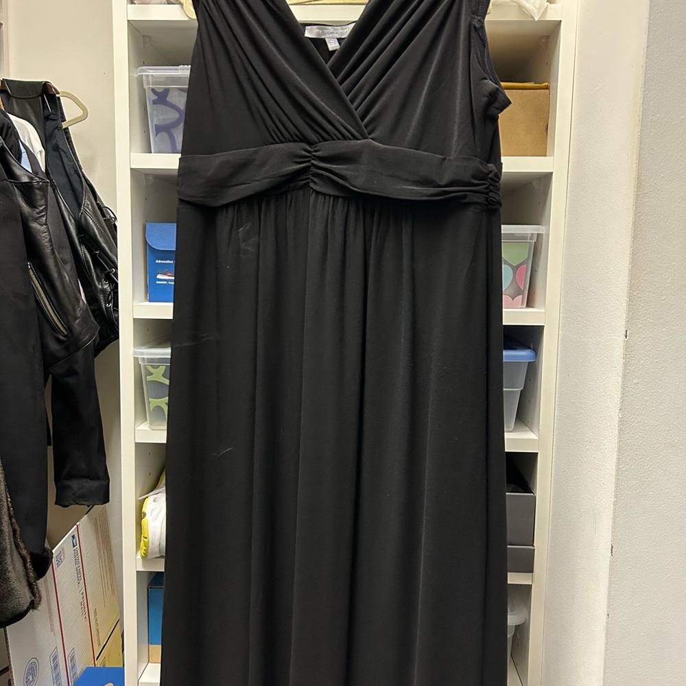 Versatile Black Maxi Dress